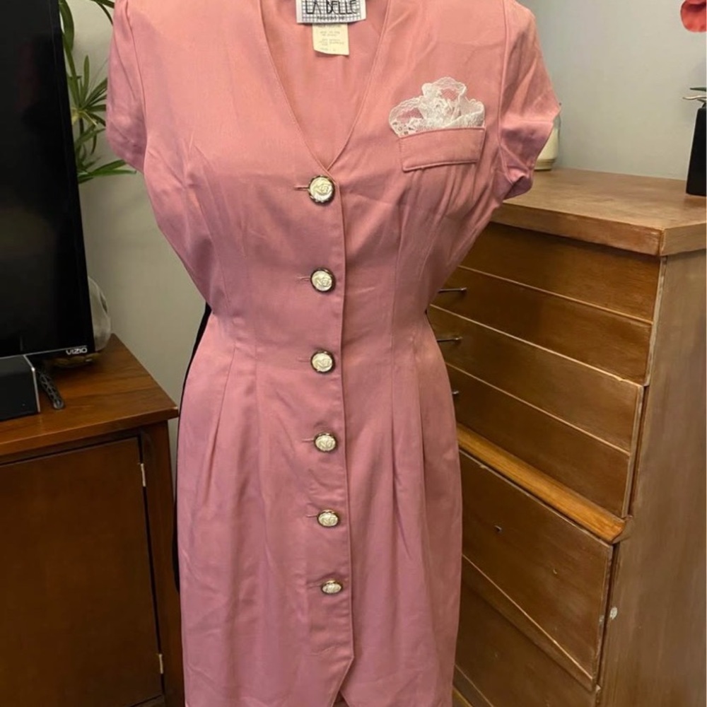 Vintage 1980s La belle Button Down Dusty Rose Blazer Dress Shoulder Pads